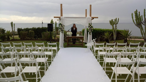 Maestro Oficiante de Ceremonias de boda civil y Presentador de Eventos Málaga Guillermo Castañares