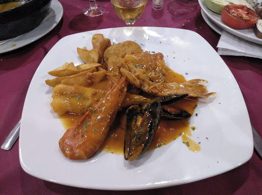 Mesón Restaurante La Cazuela