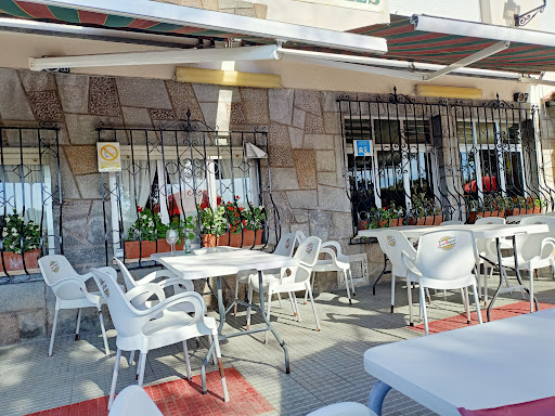 Parrilla Argentina Los Robles