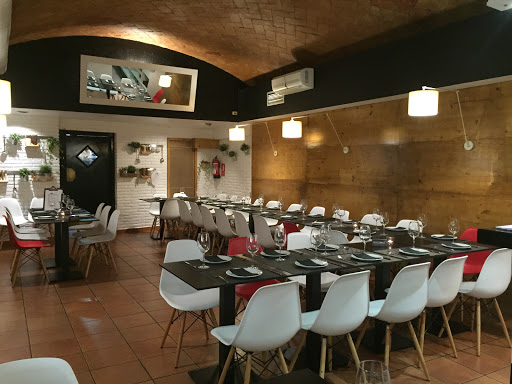 Restaurant 23