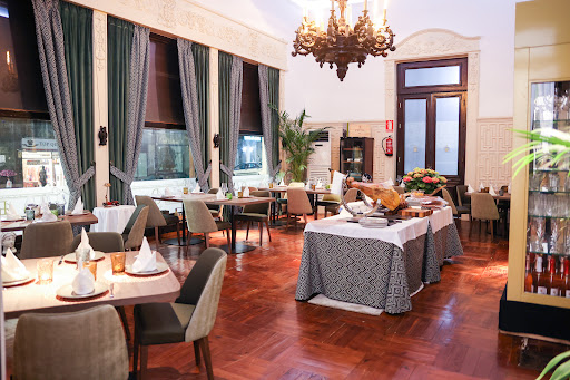 Restaurante D Davinia Martinez - Ateneo Cultural Casino Orcelitano
